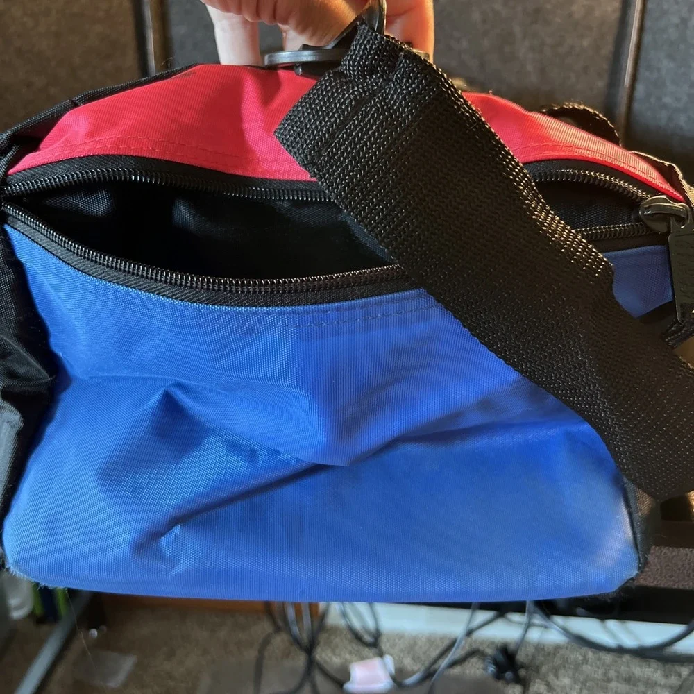 Vintage Bugle‎ Boy Duffle Bag 10x17x8
